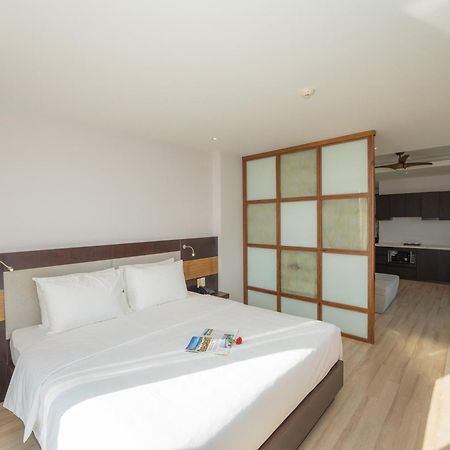 Dana Pearl Hotel Da Nang Bagian luar foto