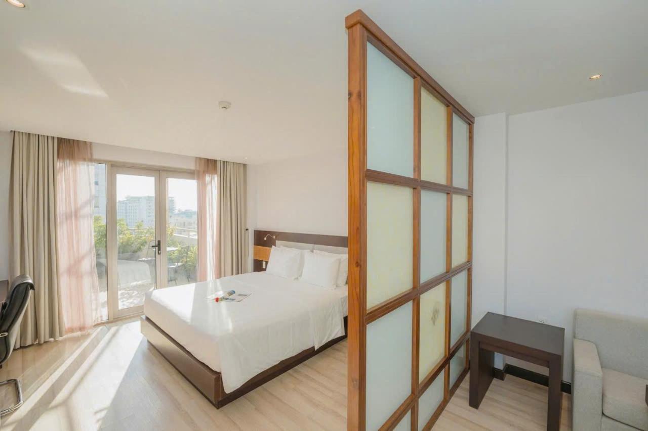 Dana Pearl Hotel Da Nang Bagian luar foto