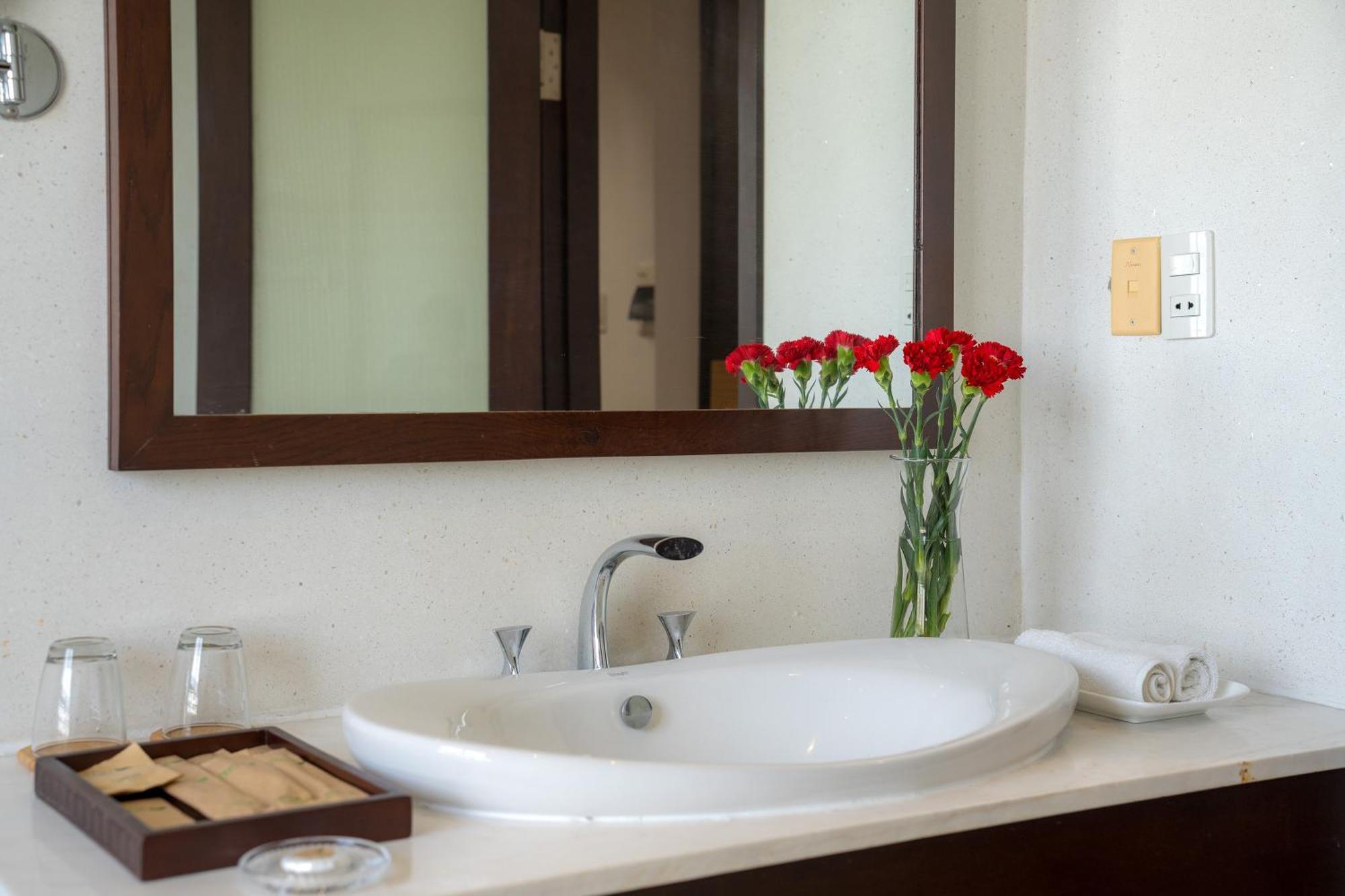 Dana Pearl Hotel Da Nang Bagian luar foto