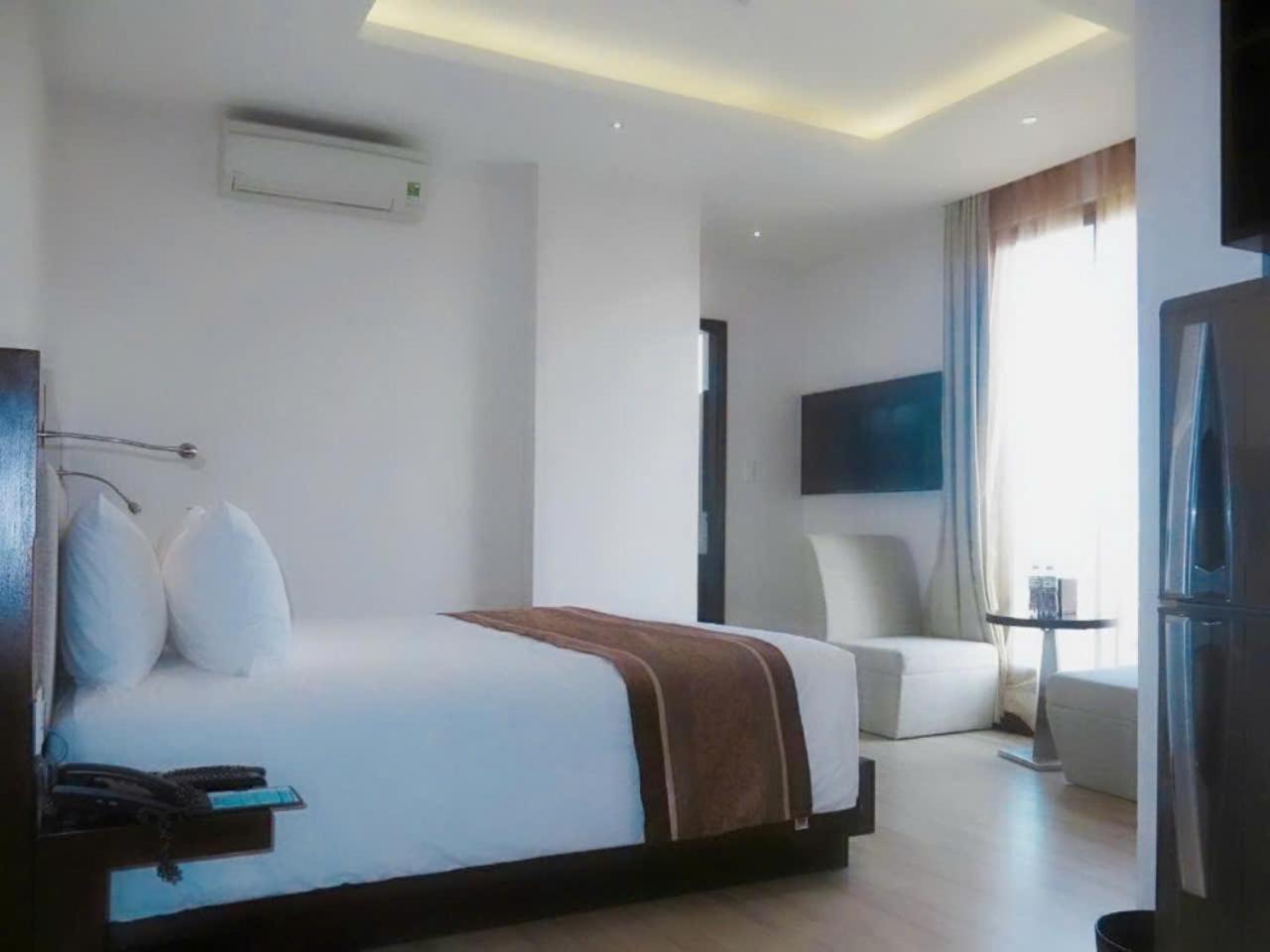 Dana Pearl Hotel Da Nang Bagian luar foto