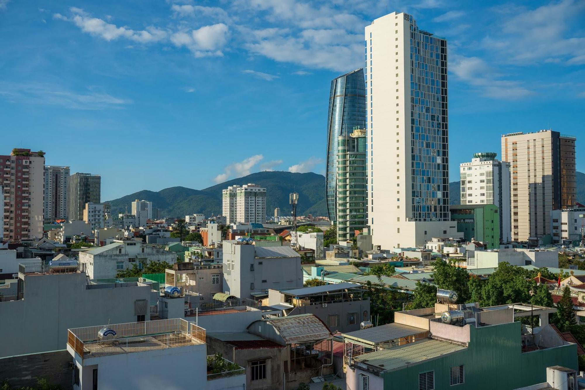 Dana Pearl Hotel Da Nang Bagian luar foto