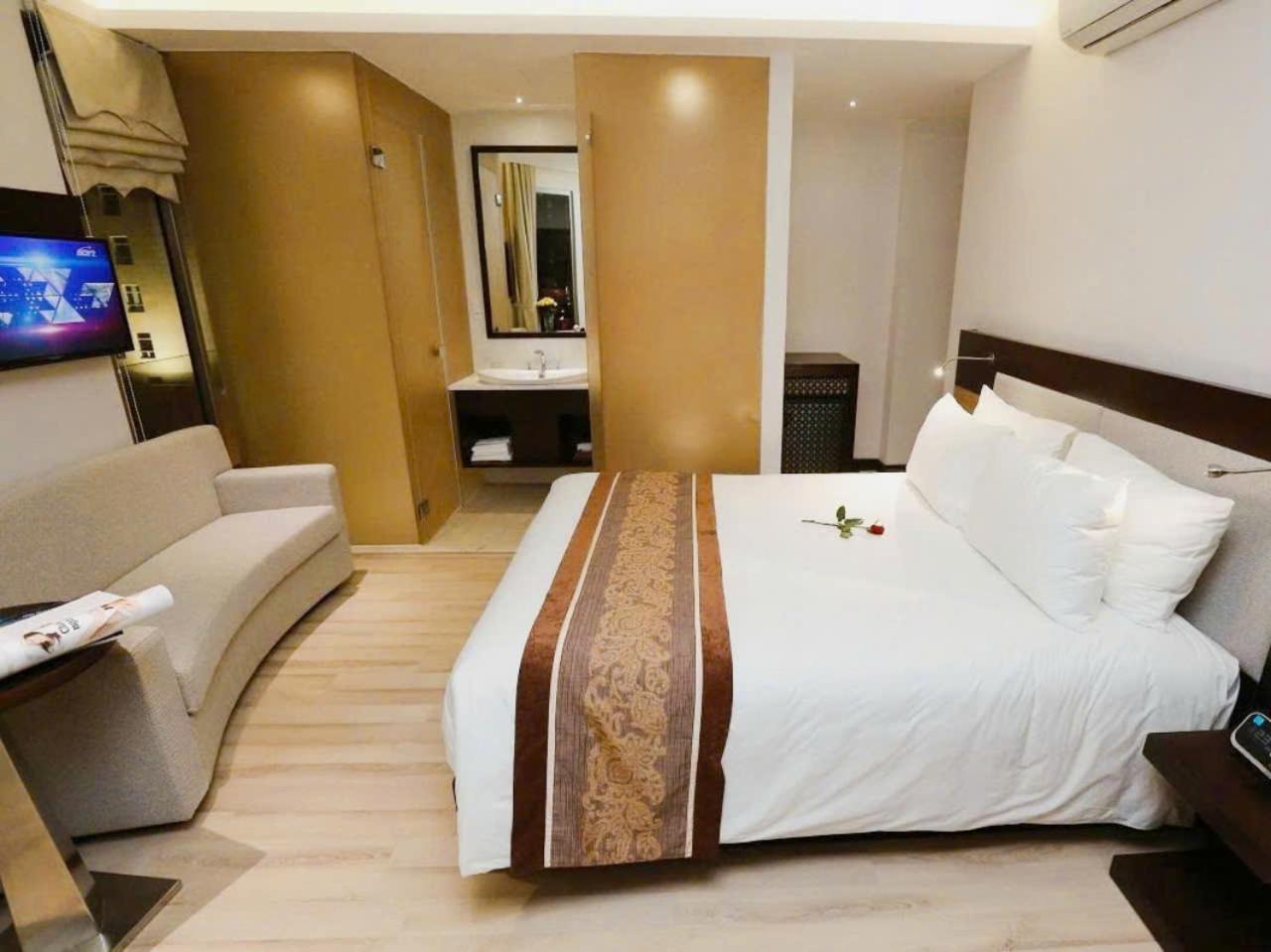 Dana Pearl Hotel Da Nang Bagian luar foto