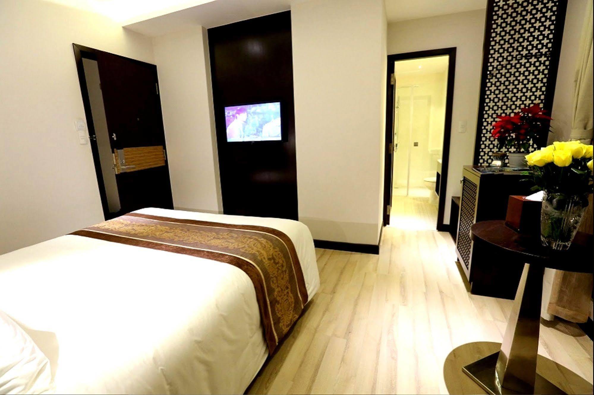 Dana Pearl Hotel Da Nang Bagian luar foto